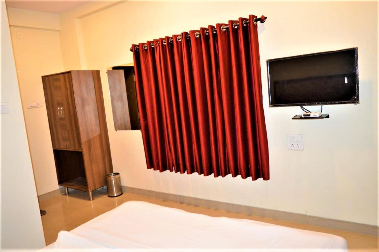 Hotel Visau,Ширди Экстерьер фото